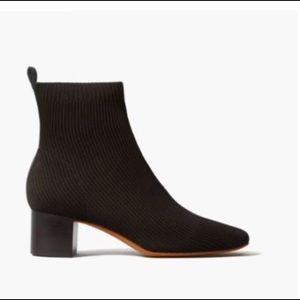 Everlane black glove boots. Size 9.5